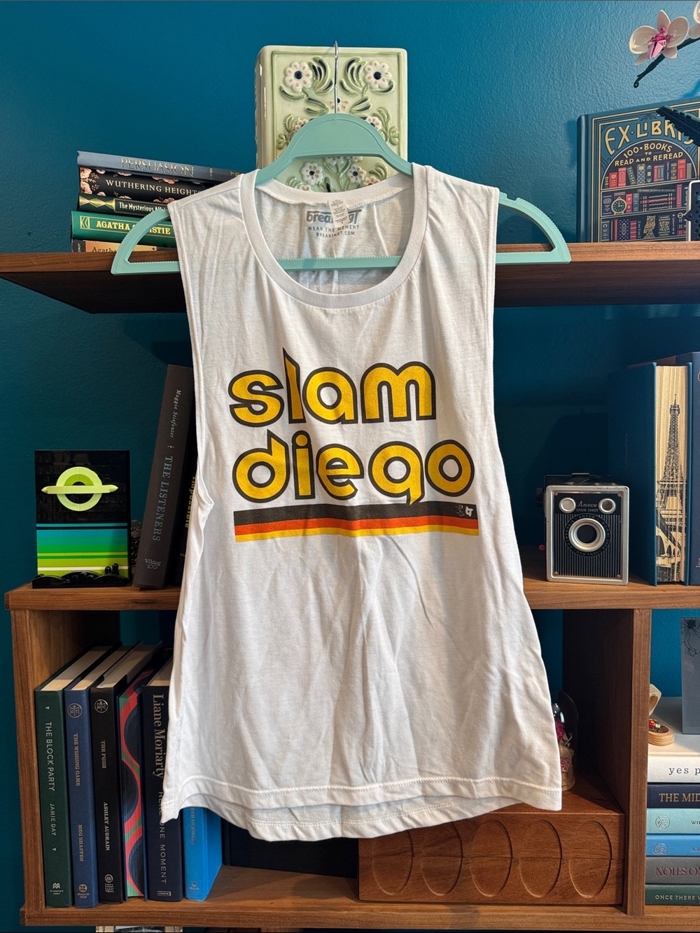 Retro Padres 'Slam Diego' Graphic Muscle Tee - White & Yellow